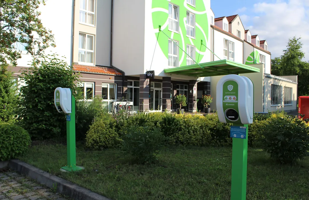 H+ Hotel Erfurt-1